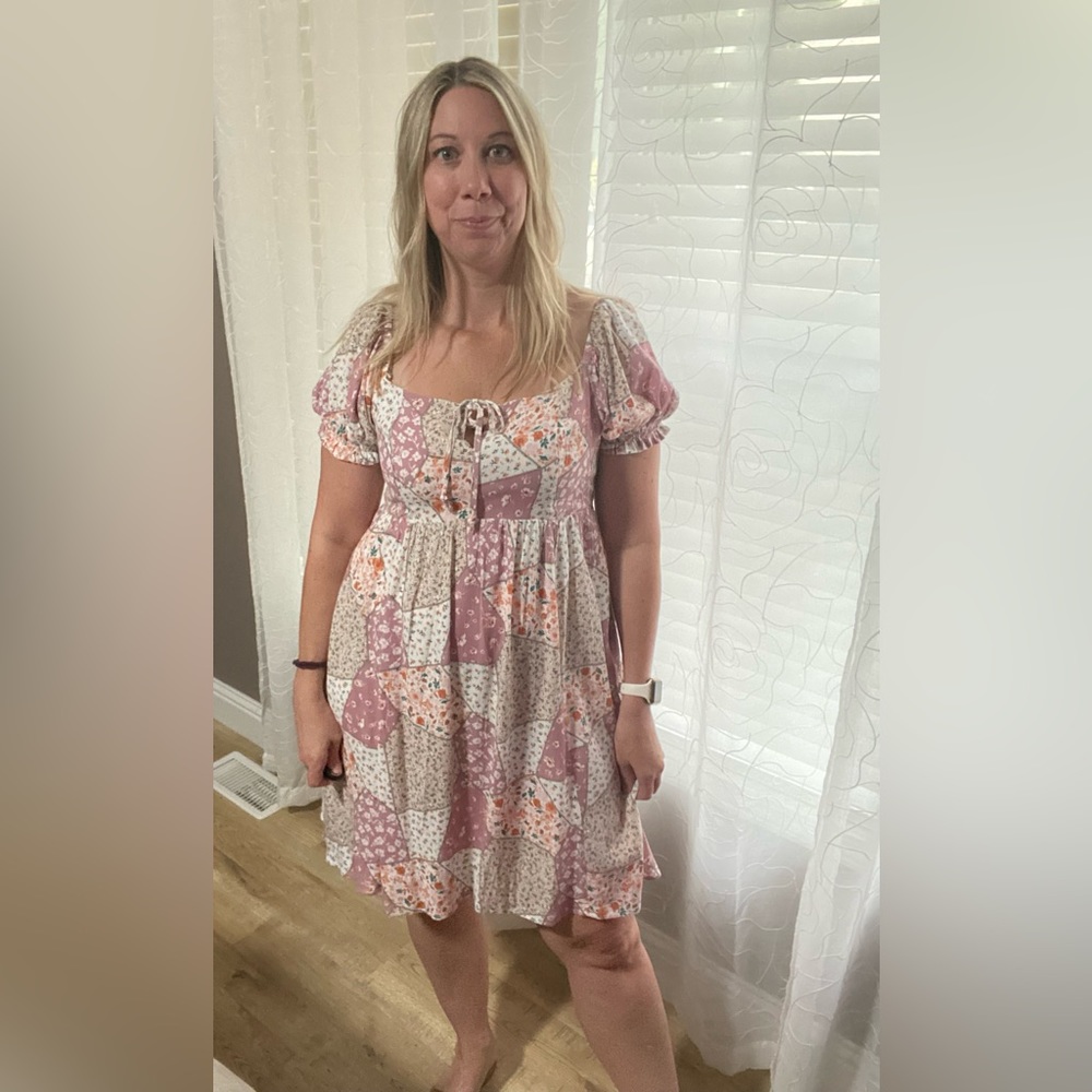 New Hem & Thread Patchwork Print Back Cut Out Dre… - image 6